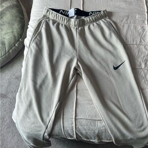 Nike men’s joggers